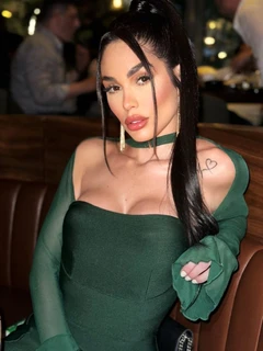 Bárbara escort in London