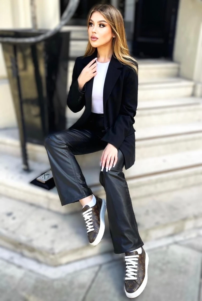 Celine escort in London