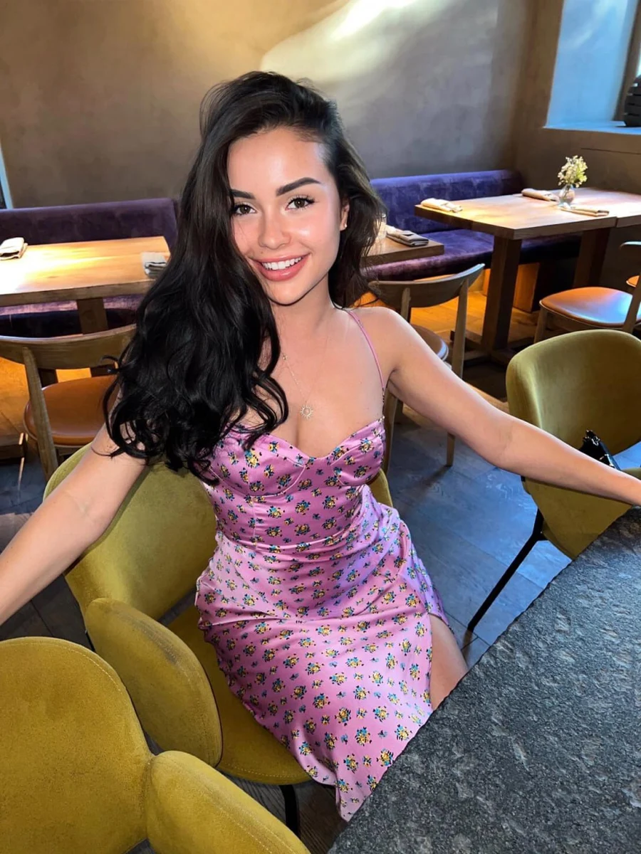 Evangelina escort in London