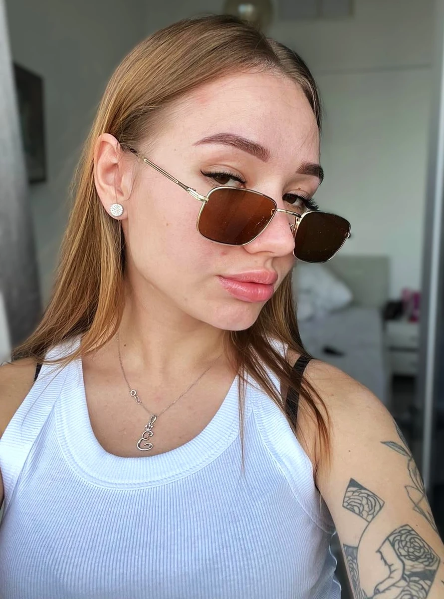 Kleo escort in London