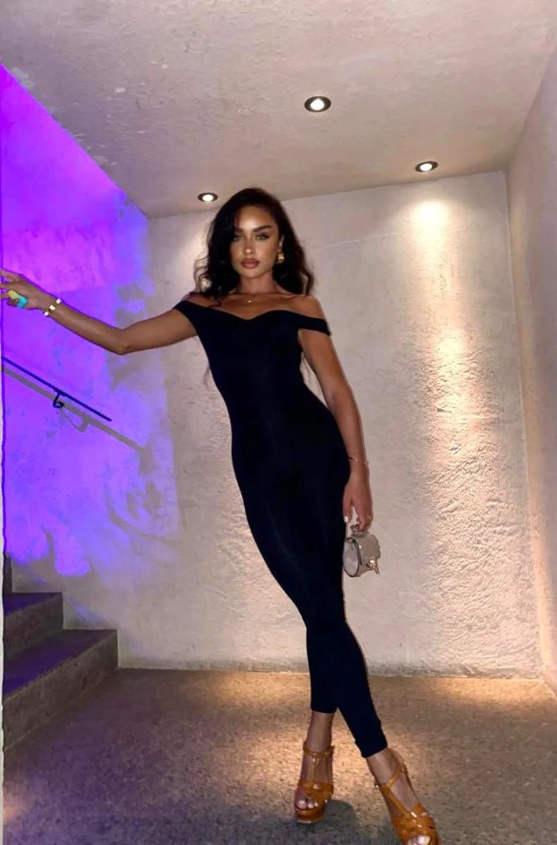 Lana escort in London