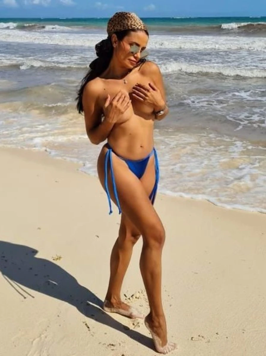 Leyla escort in London