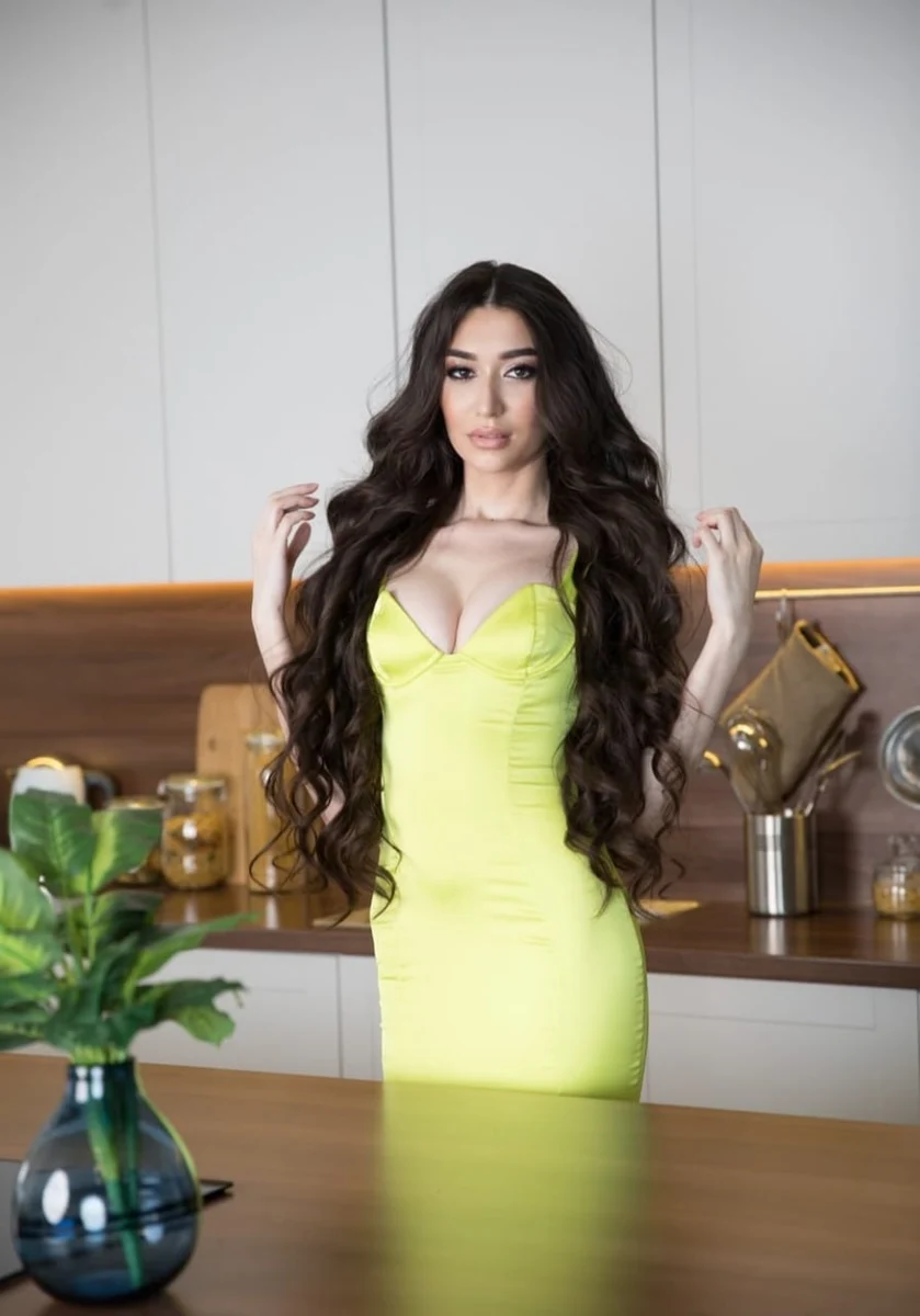 Lilit escort in London