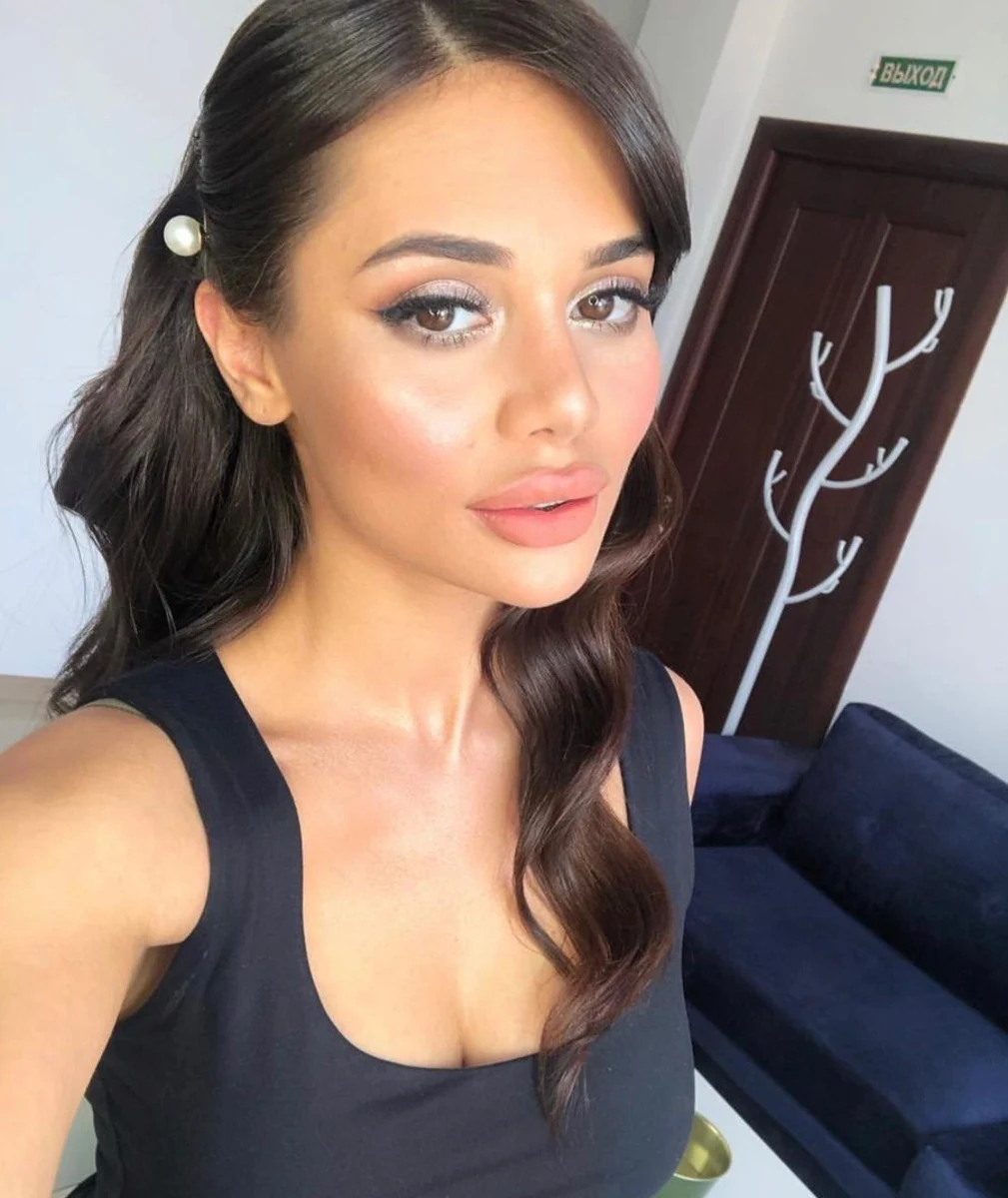 Malika escort in London
