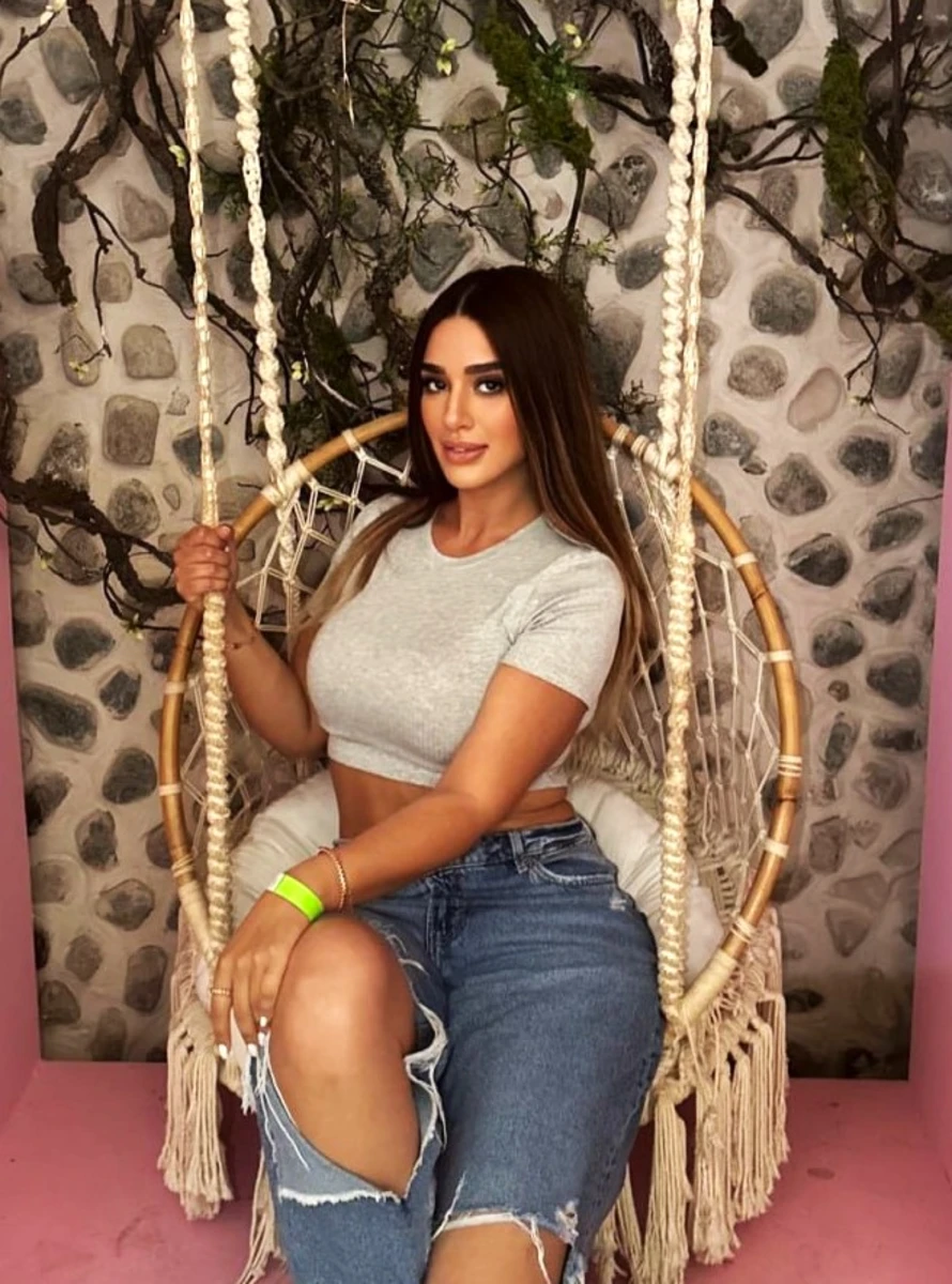 Maya escort in London