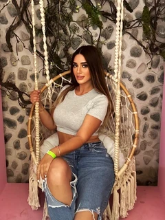 Maya escort in London