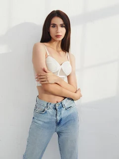 Milly escort in London