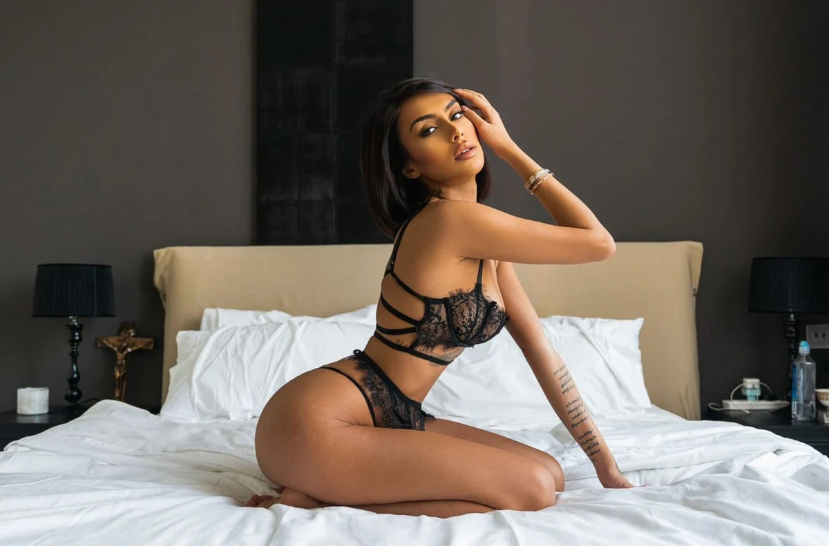 Rosa  escort in London