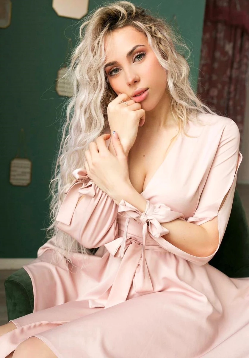 Sasha escort in London