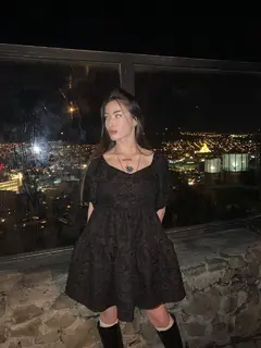 Sultana escort in London