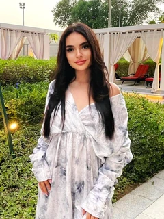 Vika escort in London